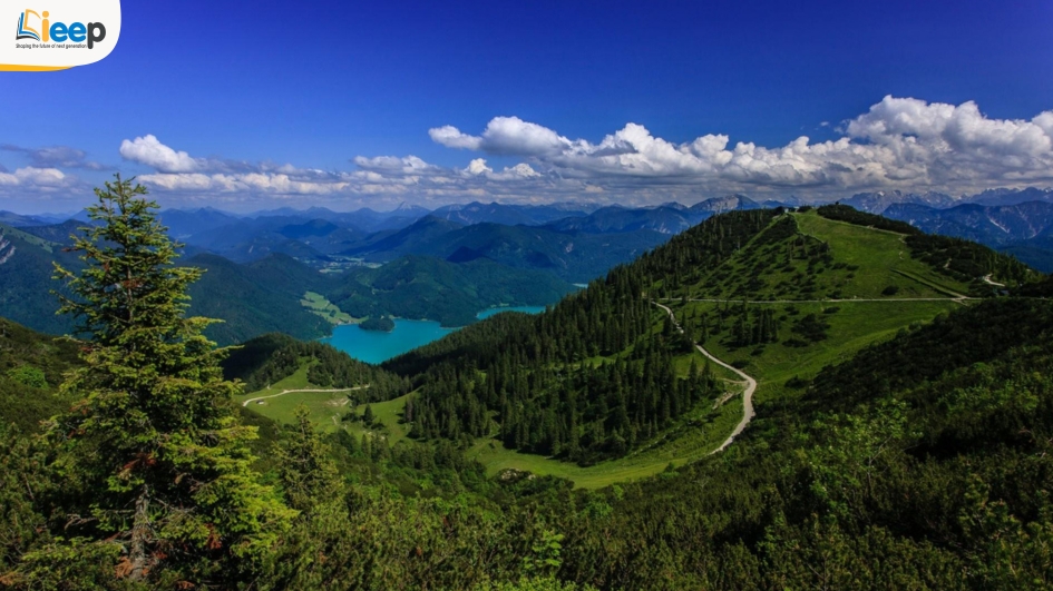 1. Dãy Alps.jpg